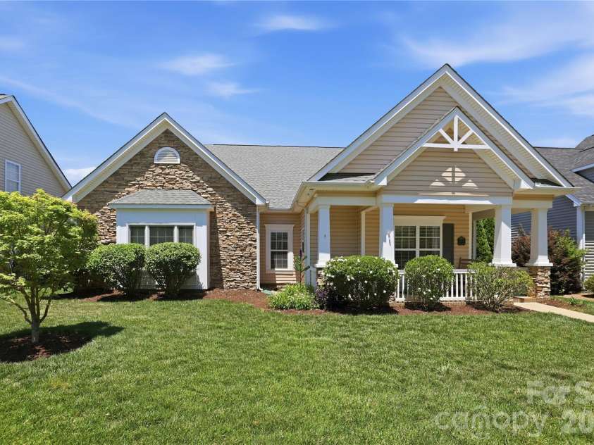 1008 Triple Crown Drive, Indian Trail, NC 28079.  MLS# CAR4380738, YatesRealty ID 27010. 
