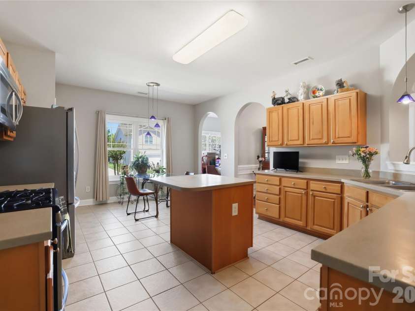 1008 Triple Crown Drive, Indian Trail, NC 28079.  MLS# CAR4380738, YatesRealty ID 27010. 
