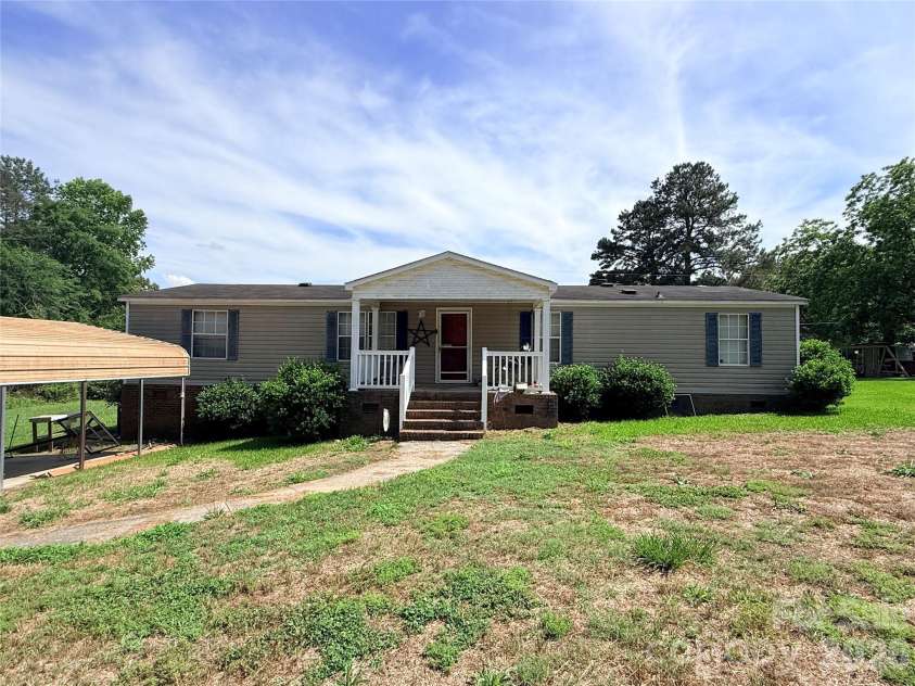 1796 Deaton Drive, Lancaster, SC 29720.  MLS# CAR4387487, YatesRealty ID 27011. 