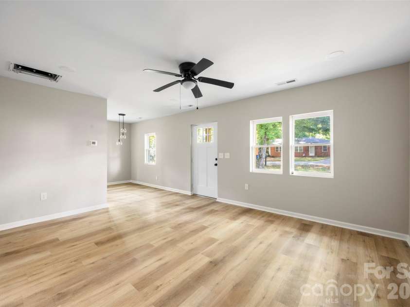 2237-2239 Catawba Heights Road, Lincolnton, NC 28092.  MLS# CAR4387078, YatesRealty ID 27012. 