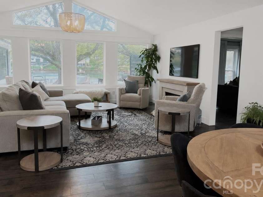 16025 Cramur Drive, Huntersville, NC 28078.  MLS# CAR4383183, YatesRealty ID 27015. 
