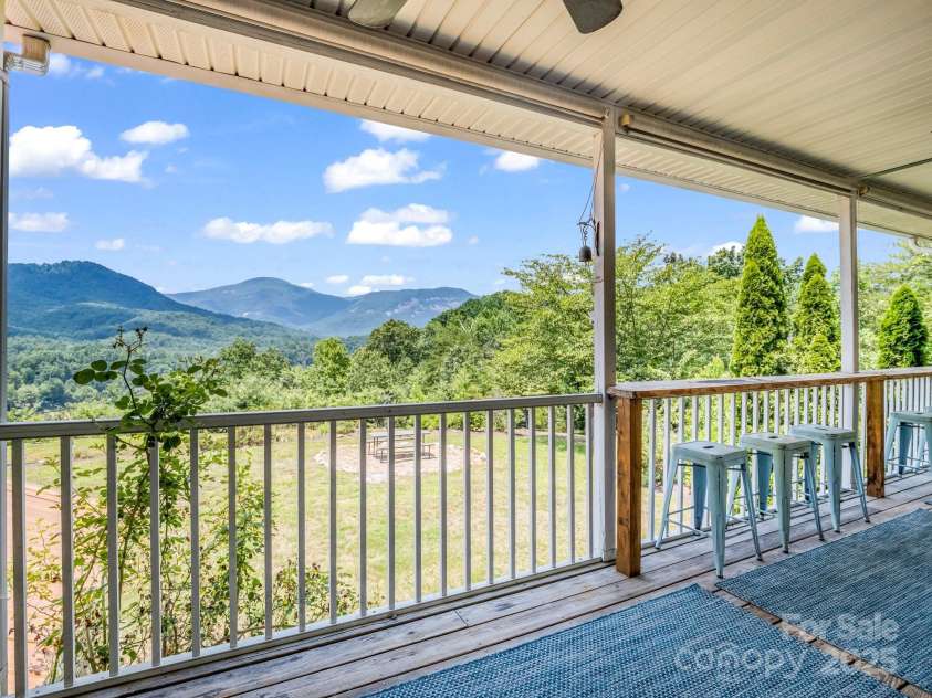 198 Sugarbush Point, Lake Lure, NC 28746.  MLS# CAR4275826, YatesRealty ID 27015. 