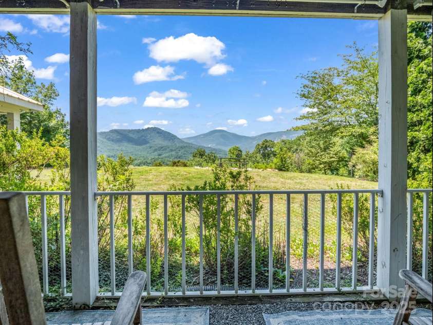 198 Sugarbush Point, Lake Lure, NC 28746.  MLS# CAR4275826, YatesRealty ID 27015. 
