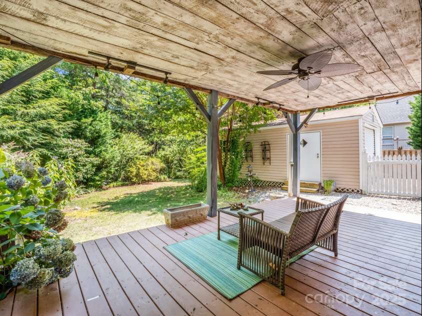 198 Sugarbush Point, Lake Lure, NC 28746.  MLS# CAR4275826, YatesRealty ID 27015. 
