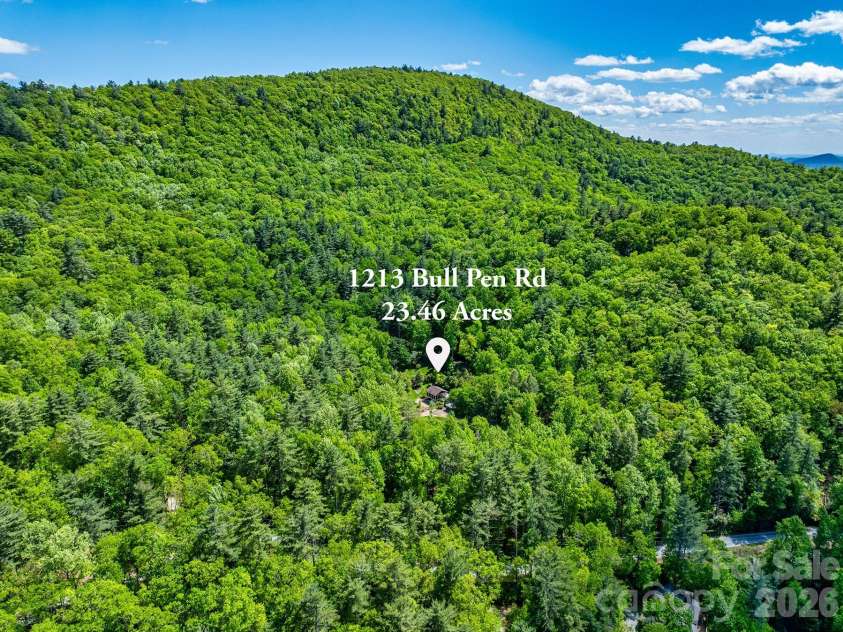1213 Bull Pen Road, Cashiers, NC 28717.  MLS# CAR4388035, YatesRealty ID 27016. 