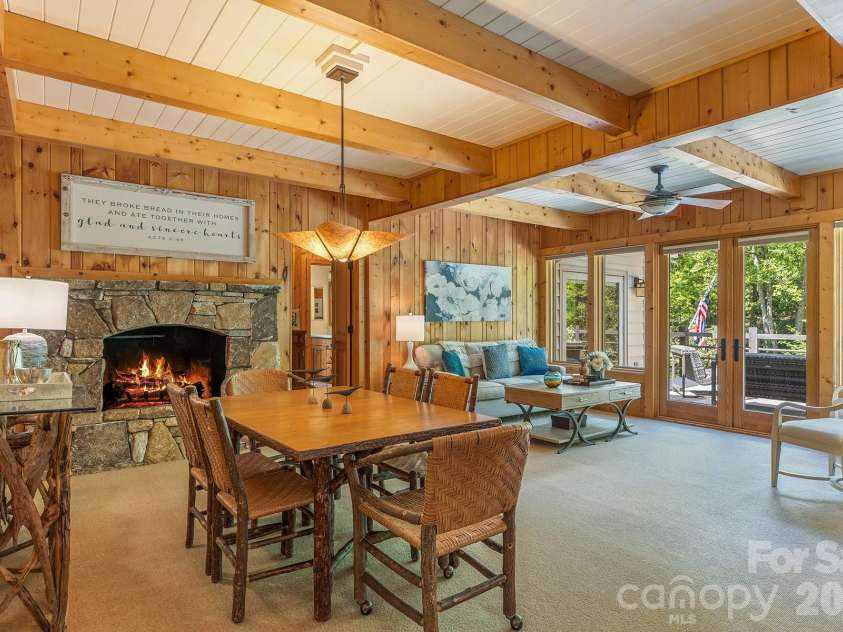 1213 Bull Pen Road, Cashiers, NC 28717.  MLS# CAR4388035, YatesRealty ID 27016. 
