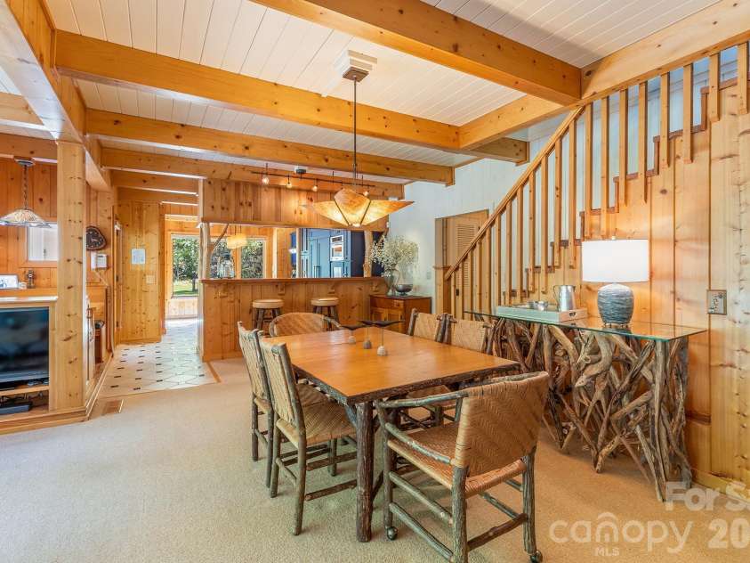 1213 Bull Pen Road, Cashiers, NC 28717.  MLS# CAR4388035, YatesRealty ID 27016. 