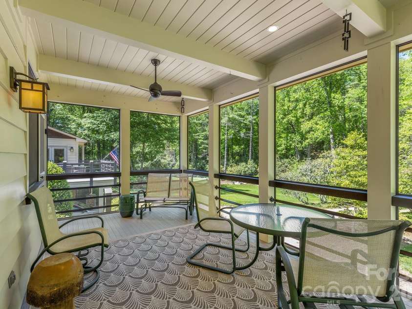 1213 Bull Pen Road, Cashiers, NC 28717.  MLS# CAR4388035, YatesRealty ID 27016. 