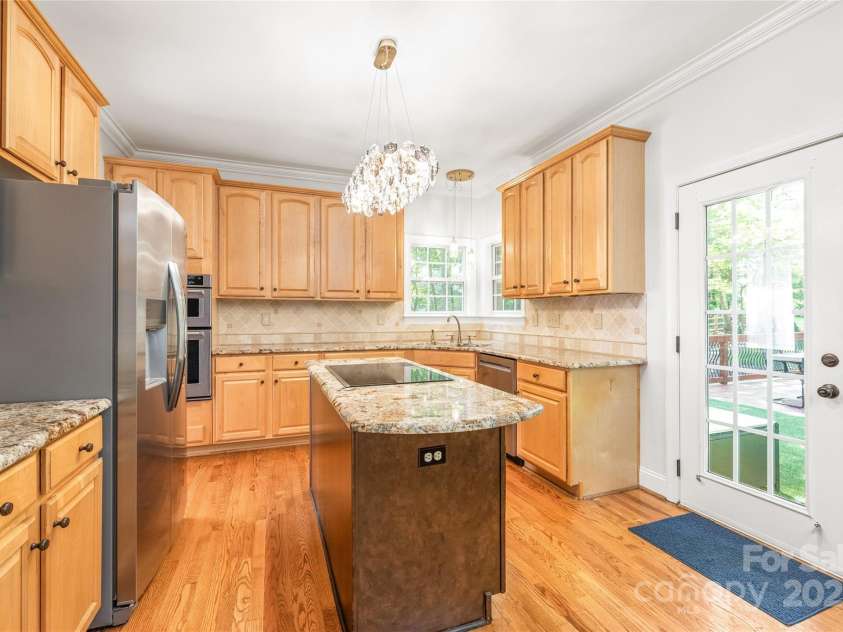 1008 Potters Bluff Road, Monroe, NC 28110.  MLS# CAR4283314, YatesRealty ID 27017. 