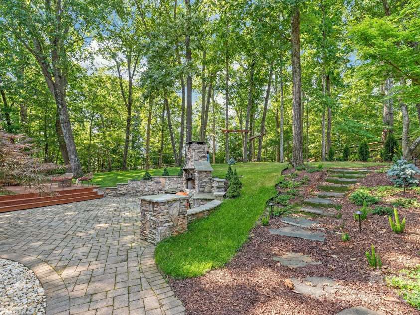 1008 Potters Bluff Road, Monroe, NC 28110.  MLS# CAR4283314, YatesRealty ID 27017. 