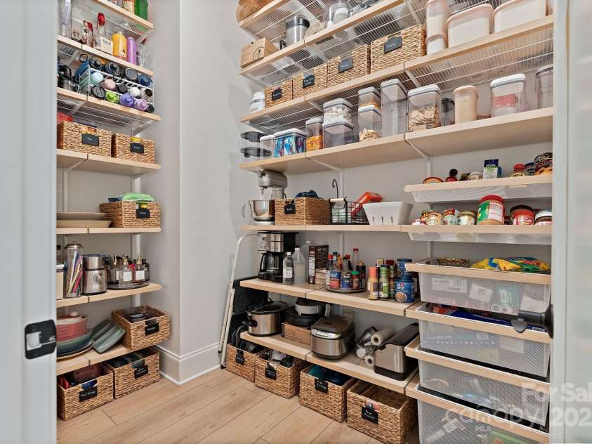 8283 Long Island Road, Catawba, NC 28609.  MLS# CAR4269177, YatesRealty ID 27018. 