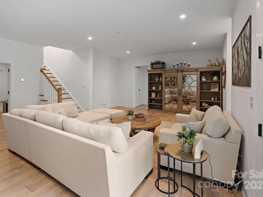 8283 Long Island Road, Catawba, NC 28609.  MLS# CAR4269177, YatesRealty ID 27018. 