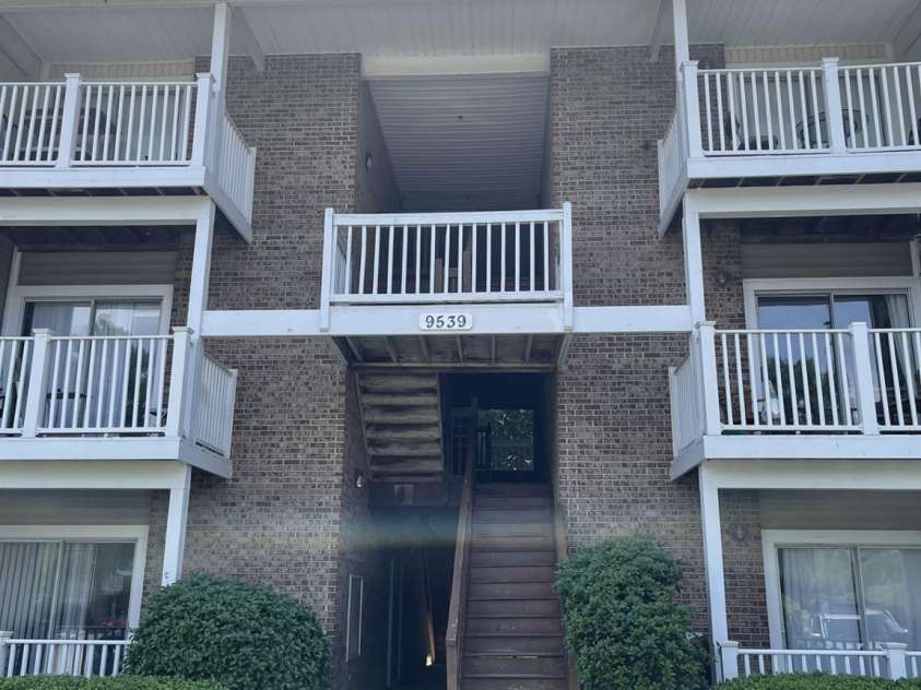 9539 University Terrace Drive, Charlotte, NC 28262.  MLS# CAR4388479, YatesRealty ID 27019. 