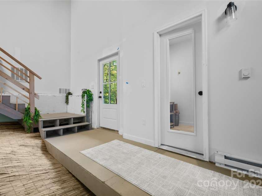 1075 Center Court Drive, Boone, NC 28605.  MLS# CAR4313256, YatesRealty ID 2702. Spa entrance & exit to spa deck