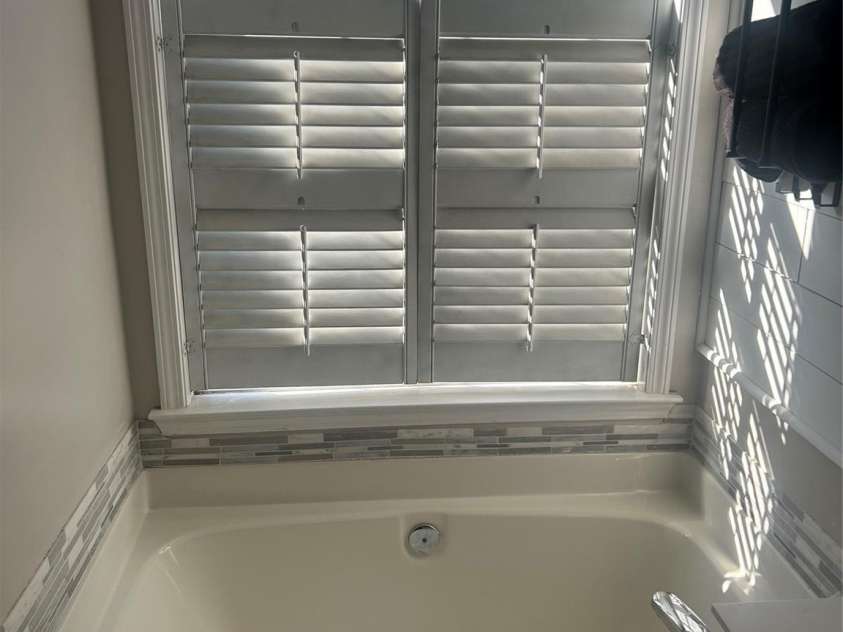 7144 HUNTERS BLUFF Drive, Denver, NC 28037.  MLS# CAR4238056, YatesRealty ID 2702. 