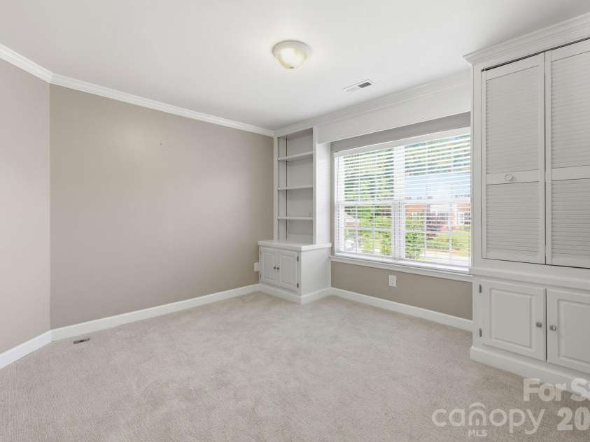 15704 Framingham Lane, Huntersville, NC 28078.  MLS# CAR4384574, YatesRealty ID 27020. Bedroom 4/Flex space