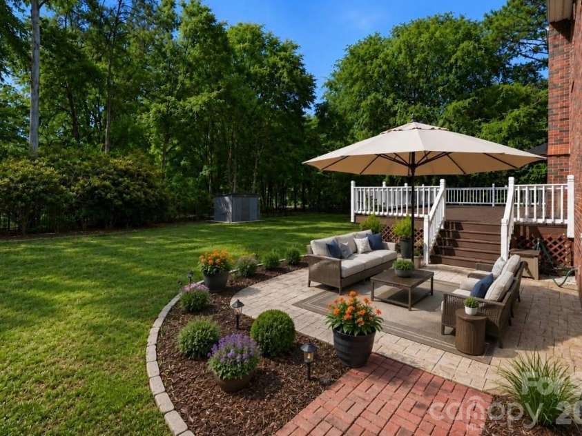 15704 Framingham Lane, Huntersville, NC 28078.  MLS# CAR4384574, YatesRealty ID 27020. Patio entertaining area virtually staged