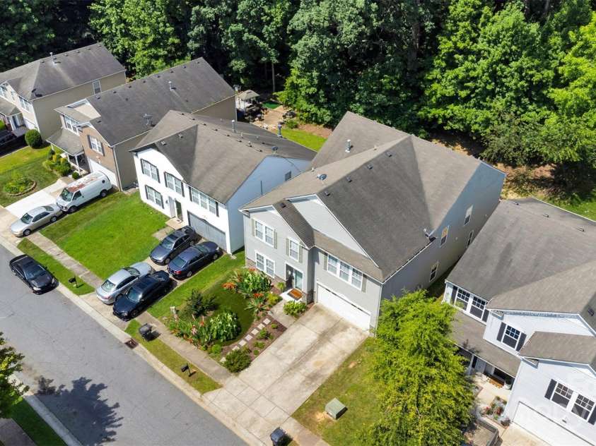 2926 Royal Fern Lane, Charlotte, NC 28215.  MLS# CAR4273408, YatesRealty ID 27020. 