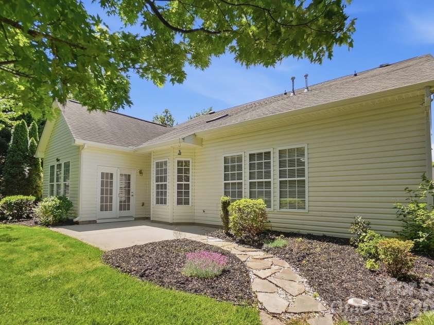 766 Platinum Drive, Fort Mill, SC 29708.  MLS# CAR4373139, YatesRealty ID 27022. Rear patio