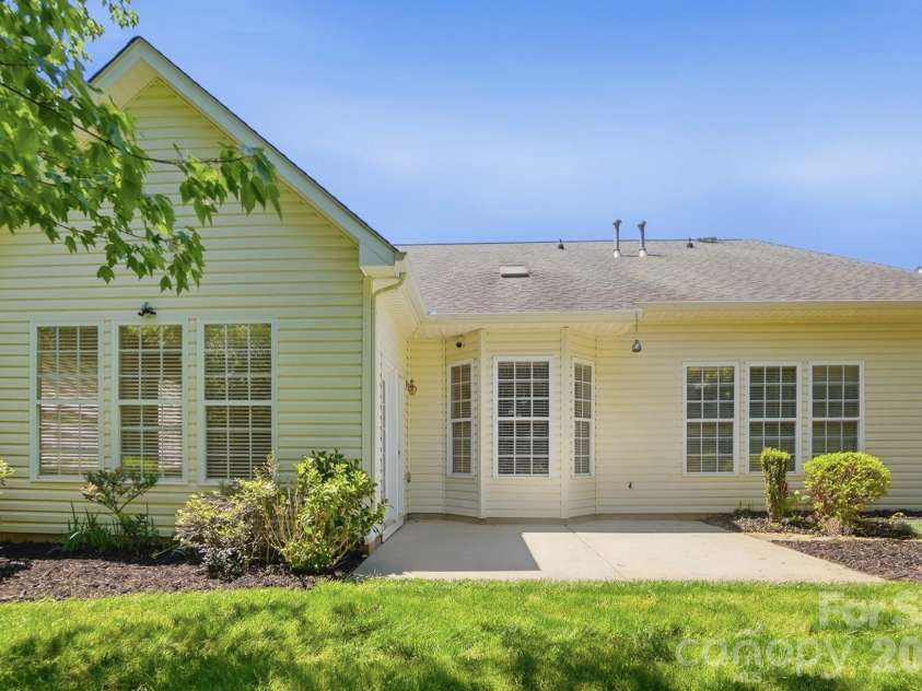 766 Platinum Drive, Fort Mill, SC 29708.  MLS# CAR4373139, YatesRealty ID 27022. Rear patio