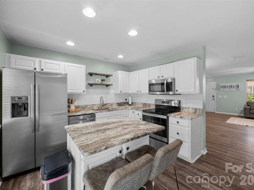 1756 Hidden Creek Drive, Rock Hill, SC 29732.  MLS# CAR4388044, YatesRealty ID 27023. 