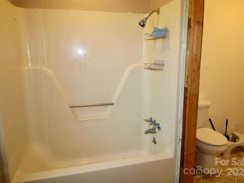 2204 Morton Avenue, Gastonia, NC 28052.  MLS# CAR4281883, YatesRealty ID 27026. 