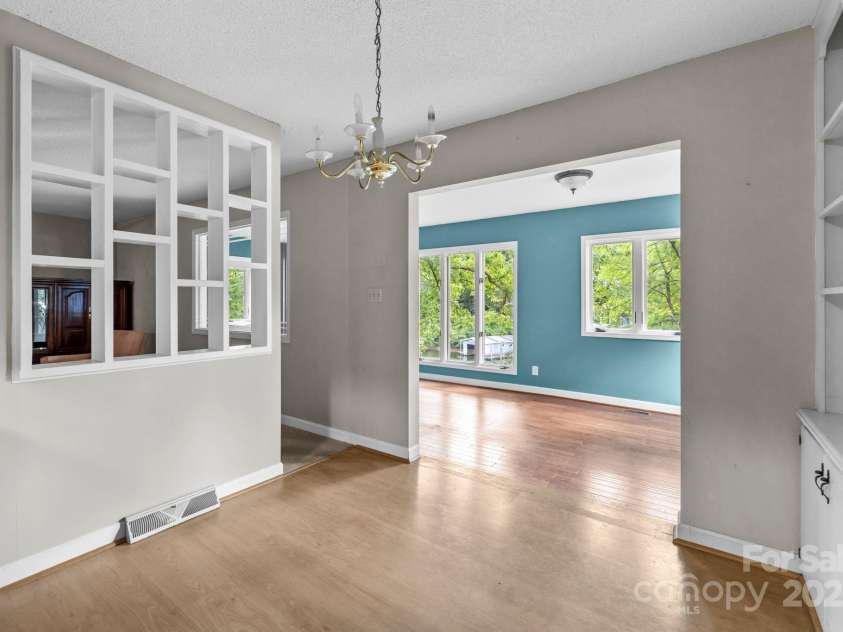 1465 Friar Road, Rock Hill, SC 29732.  MLS# CAR4269490, YatesRealty ID 27029. Breakfest view into sunroom