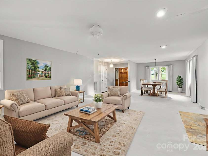1465 Friar Road, Rock Hill, SC 29732.  MLS# CAR4269490, YatesRealty ID 27029. Living room/dining view