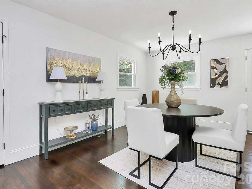2038 Sandhurst Drive, Charlotte, NC 28205.  MLS# CAR4382619, YatesRealty ID 27029. 