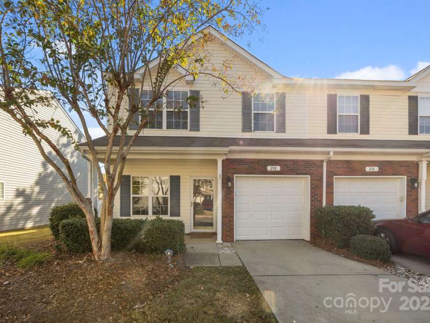 218 Tail Race Lane, Fort Mill, SC 29715.  MLS# CAR4315045, YatesRealty ID 2703. 