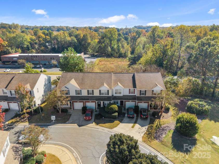 218 Tail Race Lane, Fort Mill, SC 29715.  MLS# CAR4315045, YatesRealty ID 2703. 