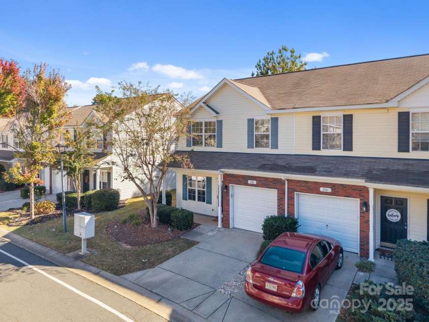 218 Tail Race Lane, Fort Mill, SC 29715.  MLS# CAR4315045, YatesRealty ID 2703. 