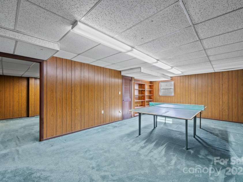 45 Crabapple Lane, Asheville, NC 28804.  MLS# CAR4311079, YatesRealty ID 2703. 