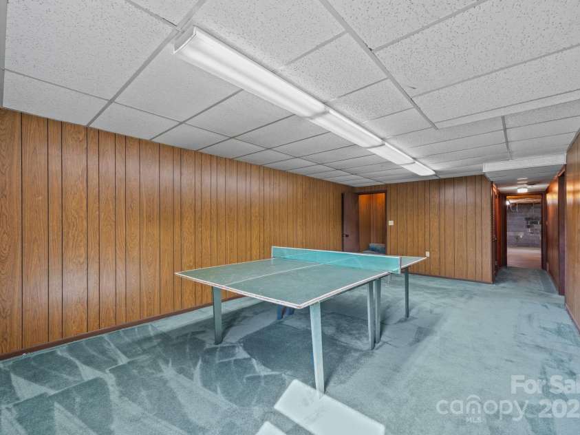 45 Crabapple Lane, Asheville, NC 28804.  MLS# CAR4311079, YatesRealty ID 2703. 