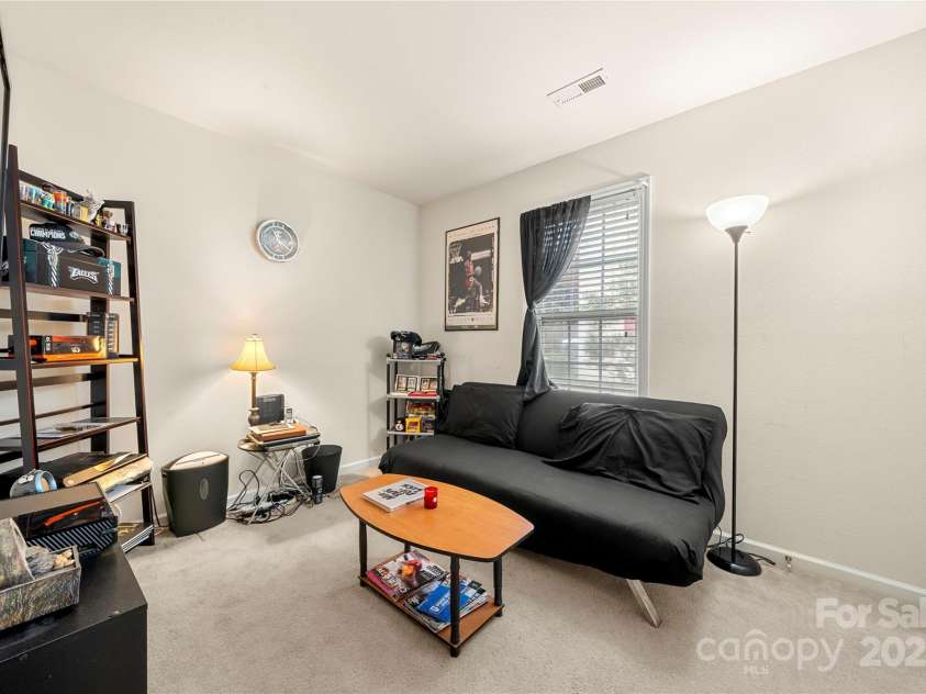 6708 Burning Oak Lane, Charlotte, NC 28216.  MLS# CAR4231591, YatesRealty ID 2703. 