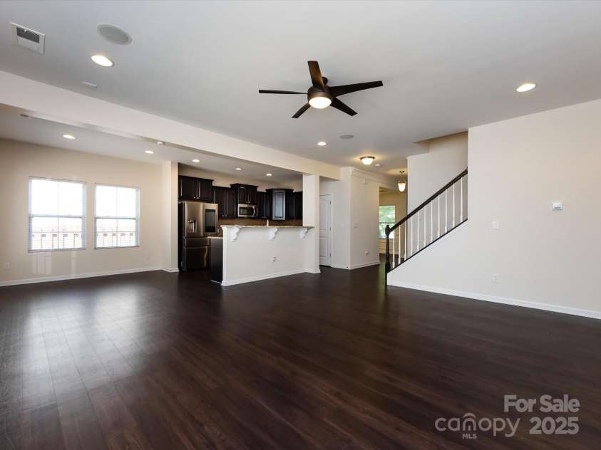 3306 Ringtail Lane, Charlotte, NC 28216.  MLS# CAR4282483, YatesRealty ID 27030. 