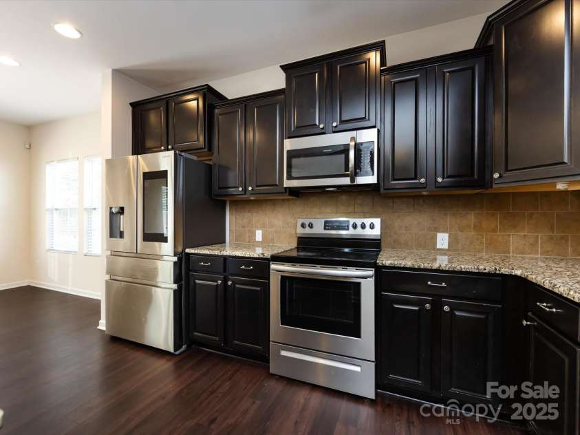3306 Ringtail Lane, Charlotte, NC 28216.  MLS# CAR4282483, YatesRealty ID 27030. 