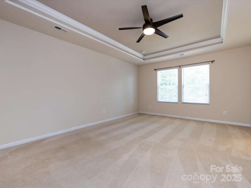 3306 Ringtail Lane, Charlotte, NC 28216.  MLS# CAR4282483, YatesRealty ID 27030. 