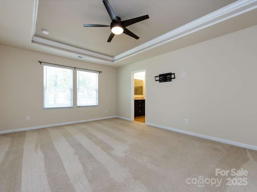 3306 Ringtail Lane, Charlotte, NC 28216.  MLS# CAR4282483, YatesRealty ID 27030. 