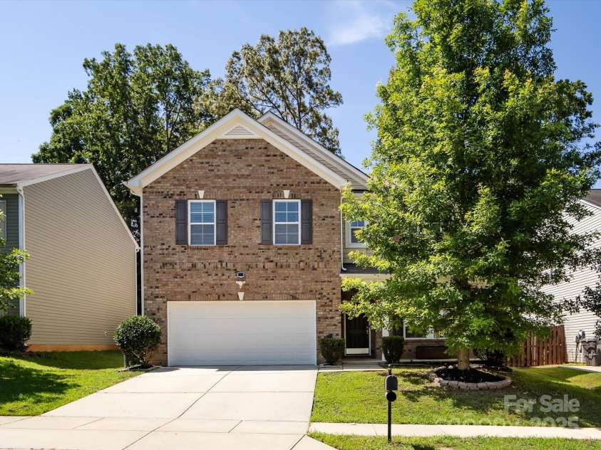 3306 Ringtail Lane, Charlotte, NC 28216.  MLS# CAR4282483, YatesRealty ID 27030. 