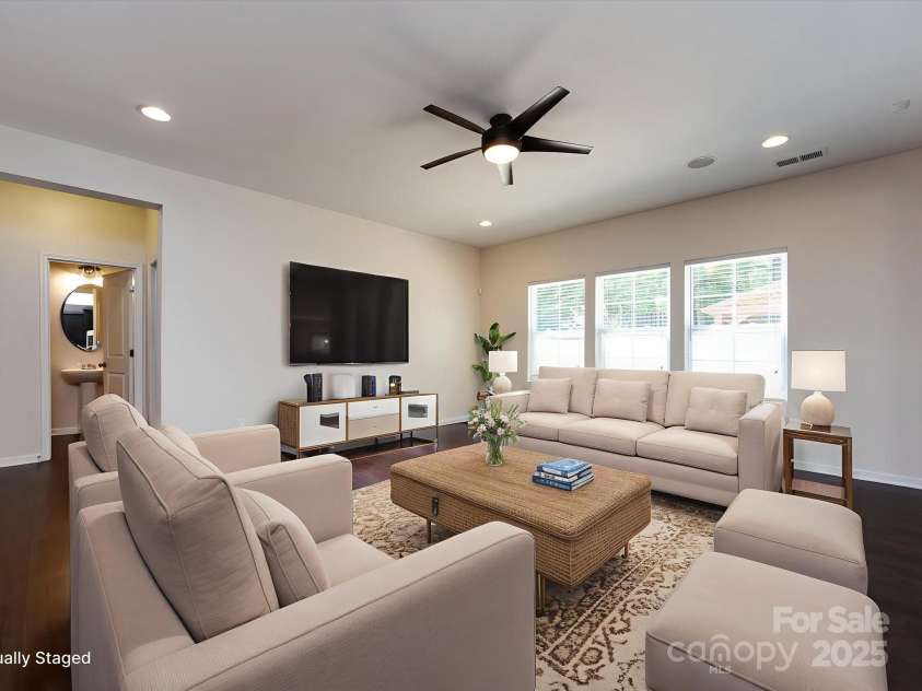3306 Ringtail Lane, Charlotte, NC 28216.  MLS# CAR4282483, YatesRealty ID 27030. Virtually Staged