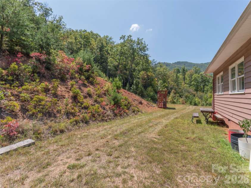 1120 Jacobs Branch Road, Franklin, NC 28734.  MLS# CAR4386192, YatesRealty ID 27031. Vehicular topside access