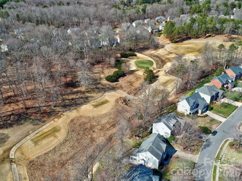 16009 Cranleigh Drive, Huntersville, NC 28078.  MLS# CAR4344485, YatesRealty ID 27032. 3rd Green and 4th teebox.