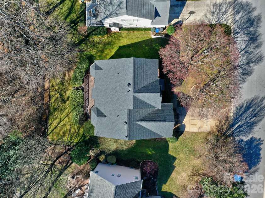 16009 Cranleigh Drive, Huntersville, NC 28078.  MLS# CAR4344485, YatesRealty ID 27032. 