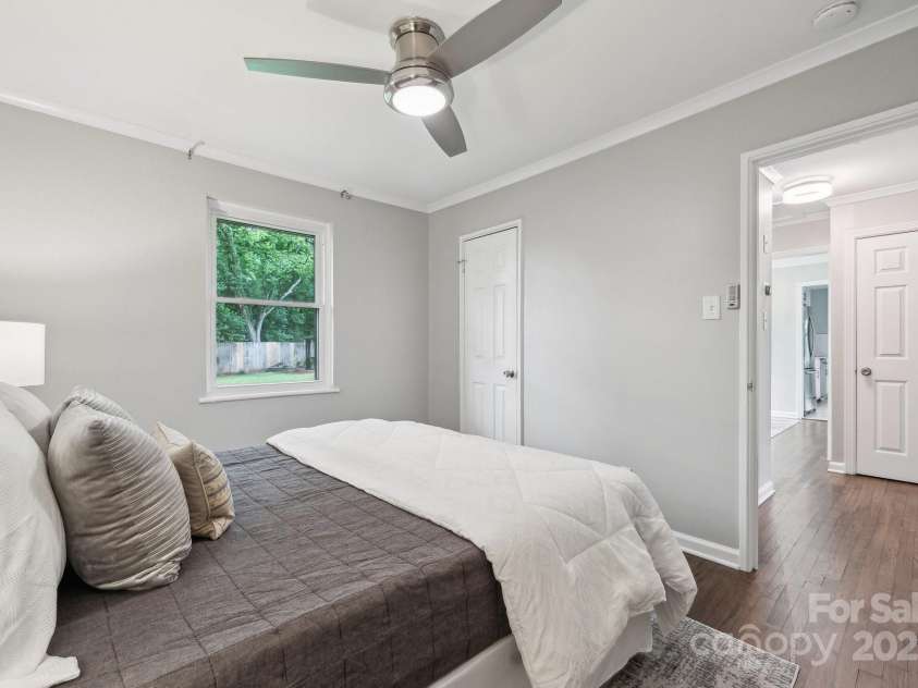 513 Inwood Drive, Charlotte, NC 28209.  MLS# CAR4251489, YatesRealty ID 27032. Bedroom 2.