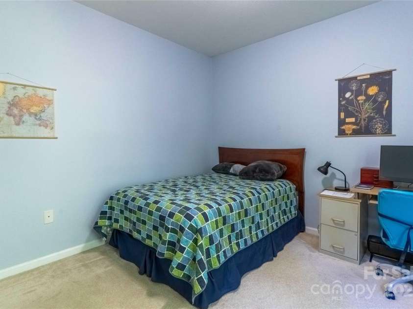 332 Appeldoorn Circle, Asheville, NC 28803.  MLS# CAR4279509, YatesRealty ID 27033. 