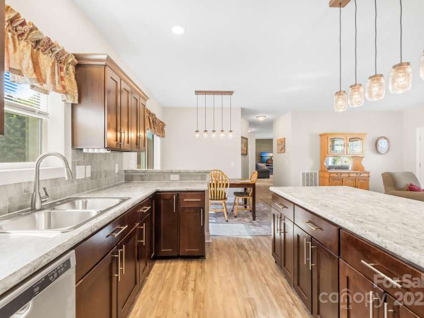 240 Red Cedar Road, Mooresville, NC 28115.  MLS# CAR4281683, YatesRealty ID 27034. 
