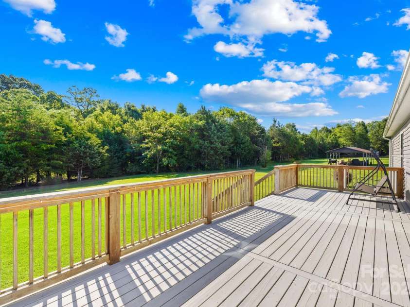 240 Red Cedar Road, Mooresville, NC 28115.  MLS# CAR4281683, YatesRealty ID 27034. 