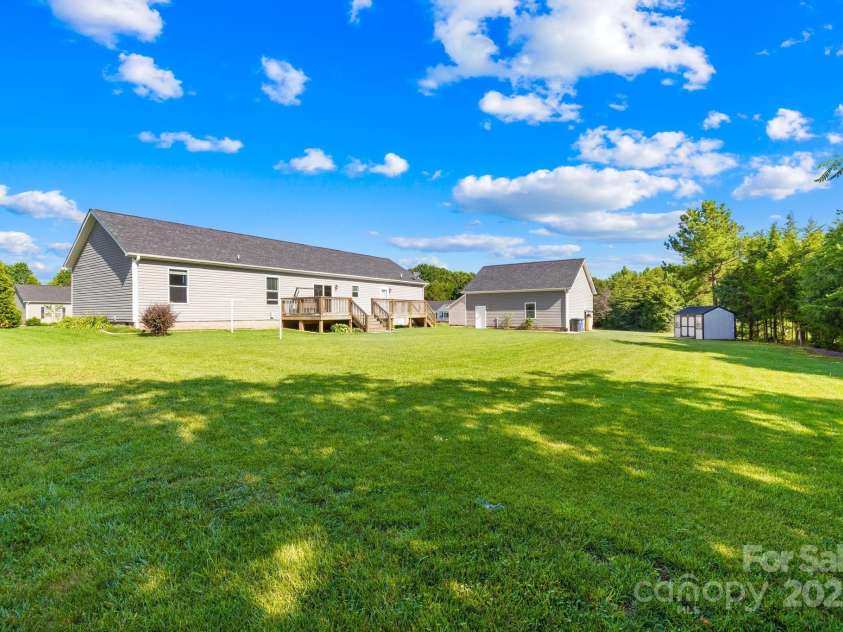240 Red Cedar Road, Mooresville, NC 28115.  MLS# CAR4281683, YatesRealty ID 27034. 