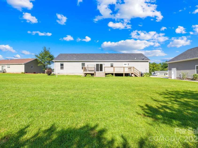 240 Red Cedar Road, Mooresville, NC 28115.  MLS# CAR4281683, YatesRealty ID 27034. 